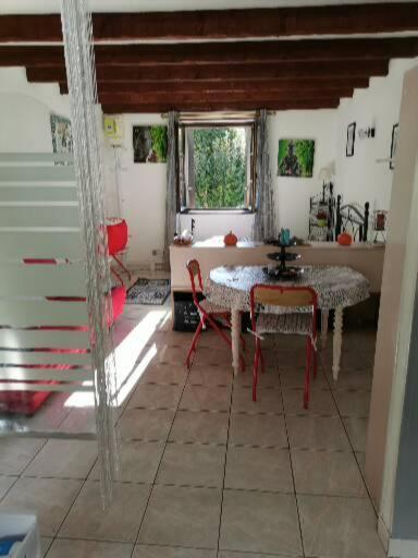 Studio Tres Agreable Totalement Independant Dans Maison Avec Cour Sans Vis A Vis Villa Vittel Eksteriør billede